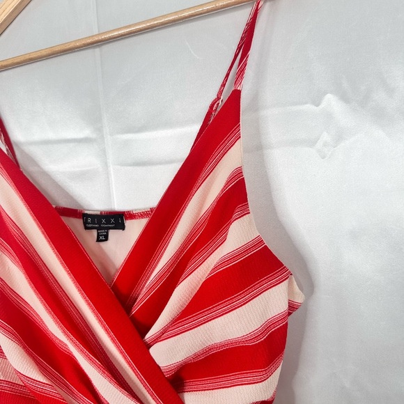 Red and White Womens Adjustable Strap Lined Romper Size XL - Picture 5 of 10